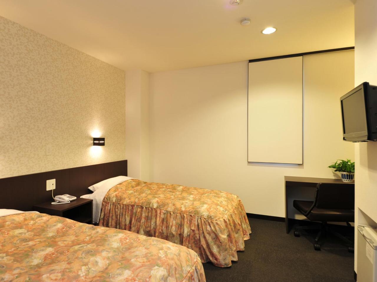Business Hotel Prince Takamatsu Eksteriør bilde