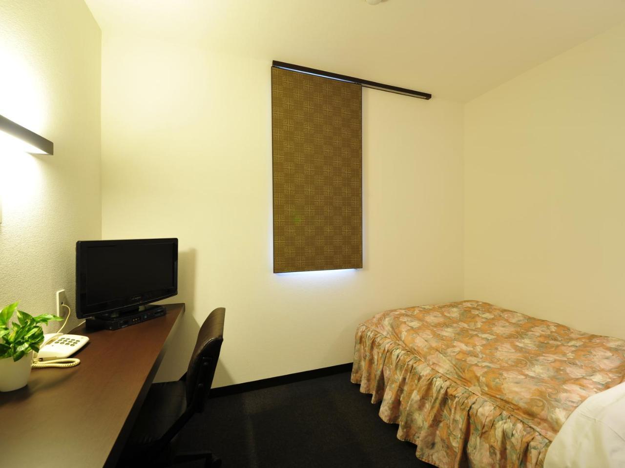 Business Hotel Prince Takamatsu Eksteriør bilde